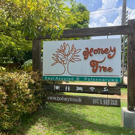 Honey Tree Polonnaruwa 호텔 외부 사진