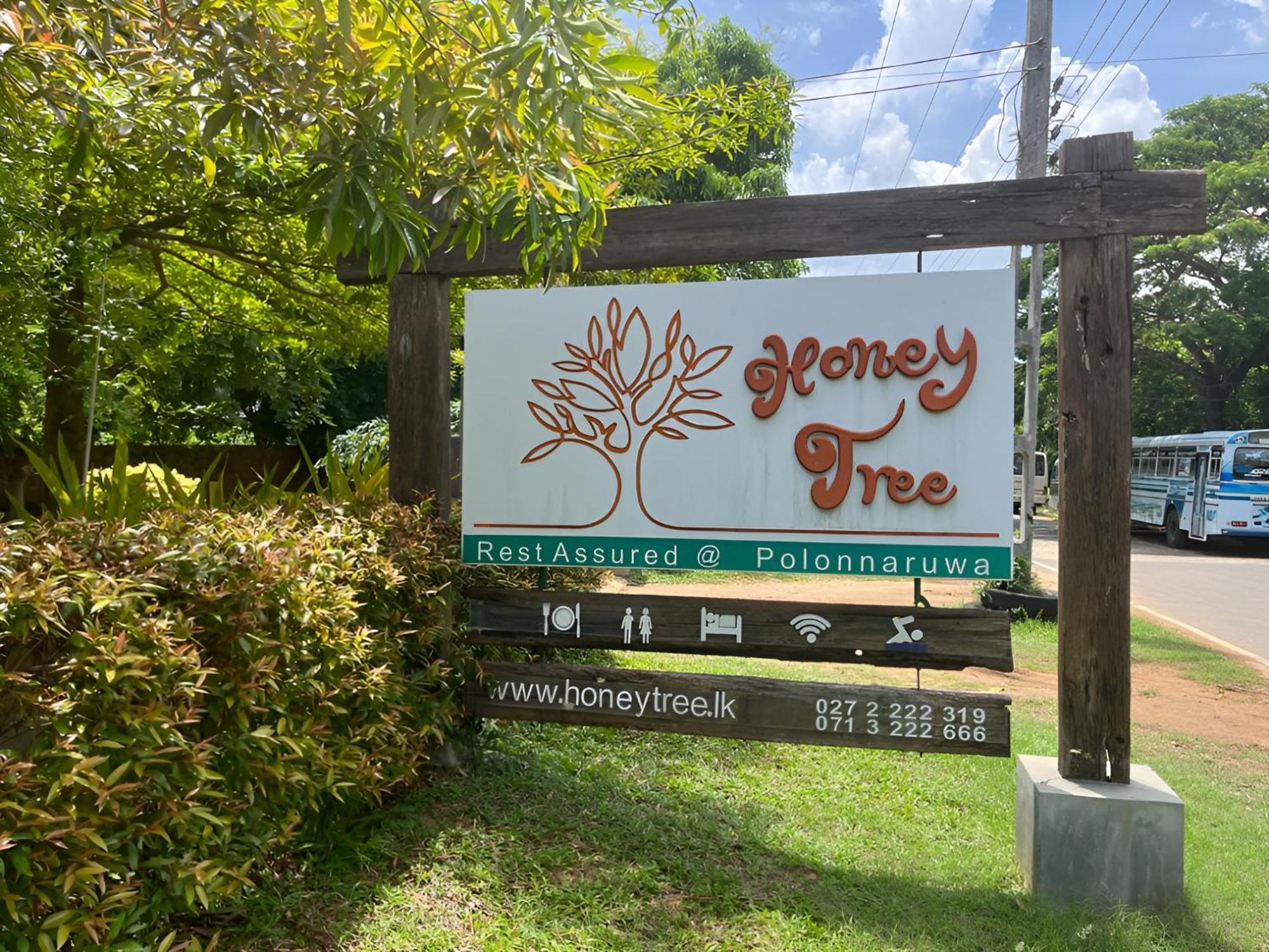 Honey Tree Polonnaruwa 호텔 외부 사진